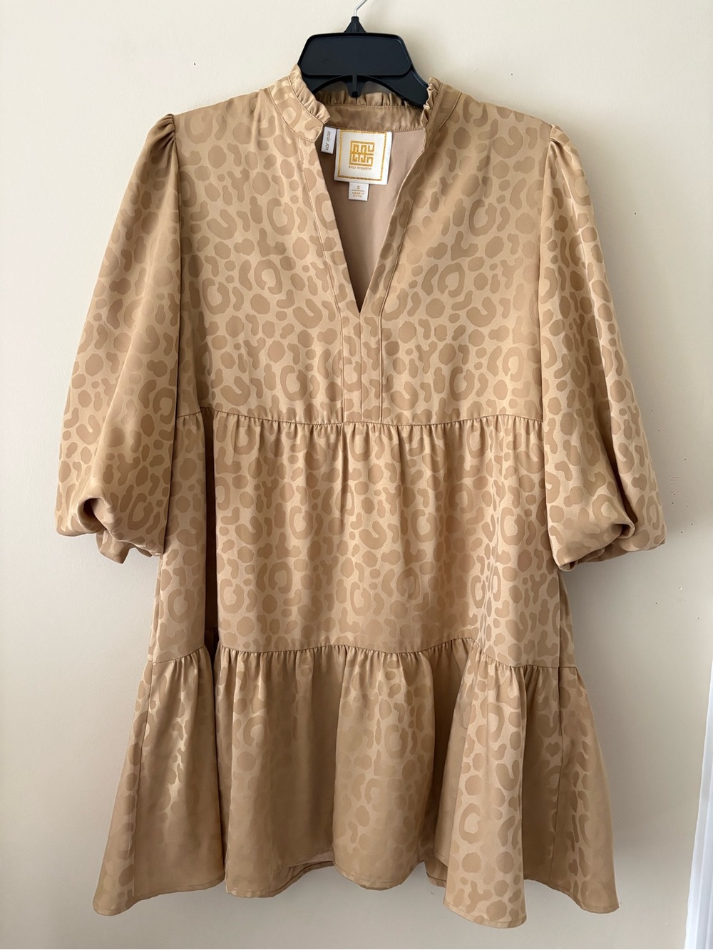 Emily McCarthy Tan Leopard-Print Tiered Midi Dress with Puff Sleeves Sz. S
